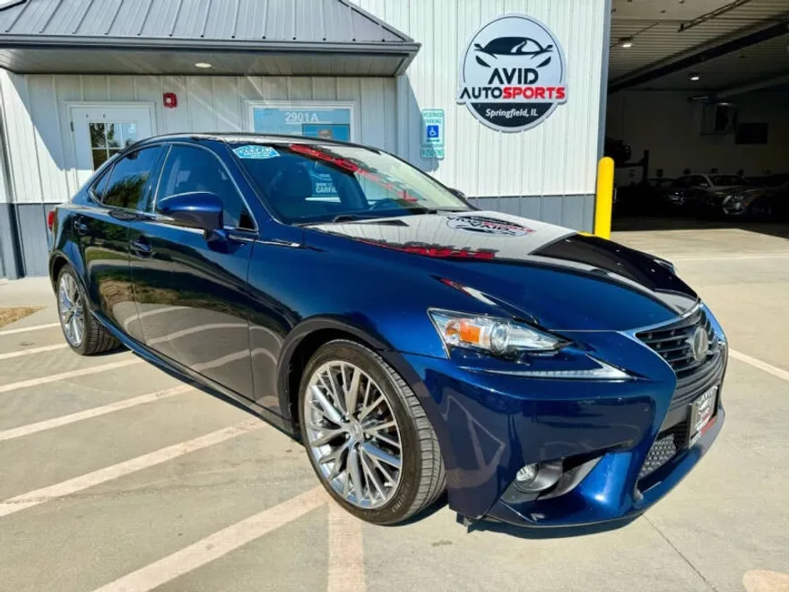 2015 Lexus IS 250 photo 1