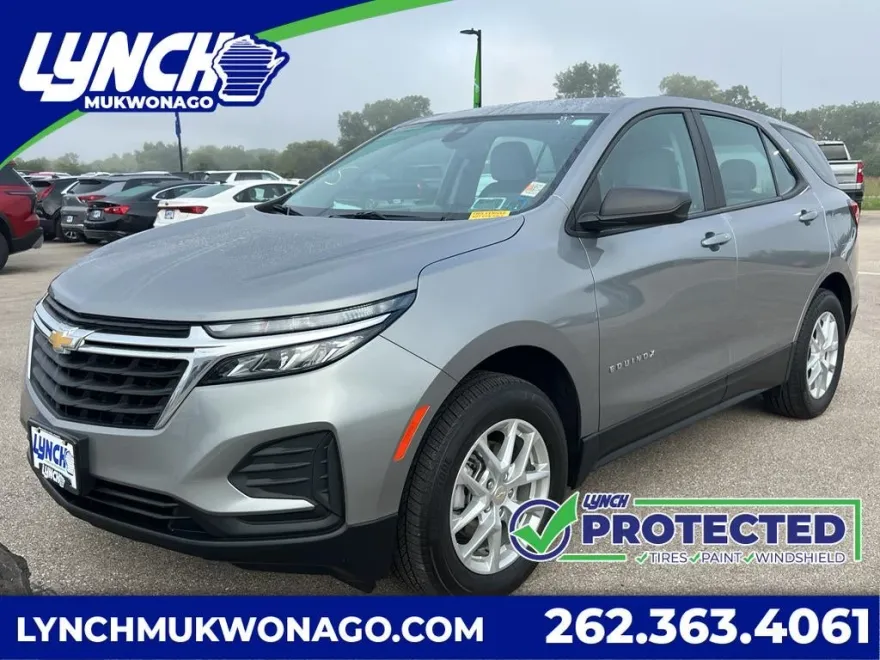2023 Chevrolet Equinox LS photo 1