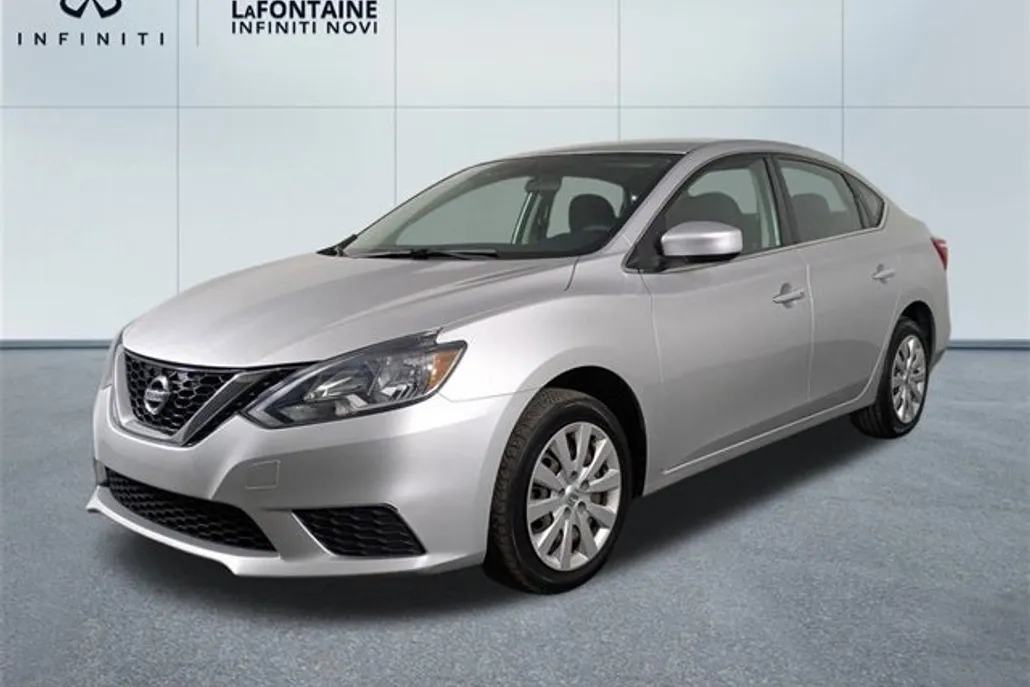2017 Nissan Sentra SV photo 1