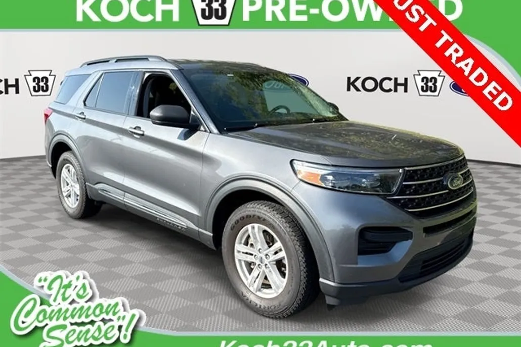 2022 Ford Explorer XLT photo 1