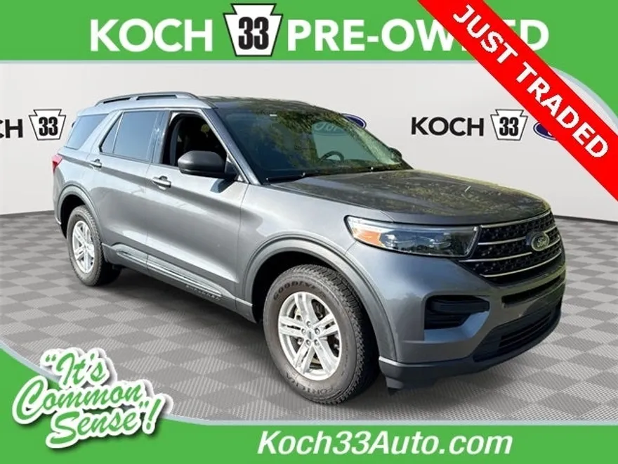 2022 Ford Explorer XLT photo 1