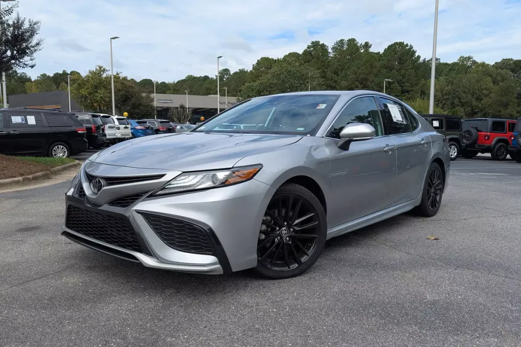 2023 Toyota Camry XSE photo 1