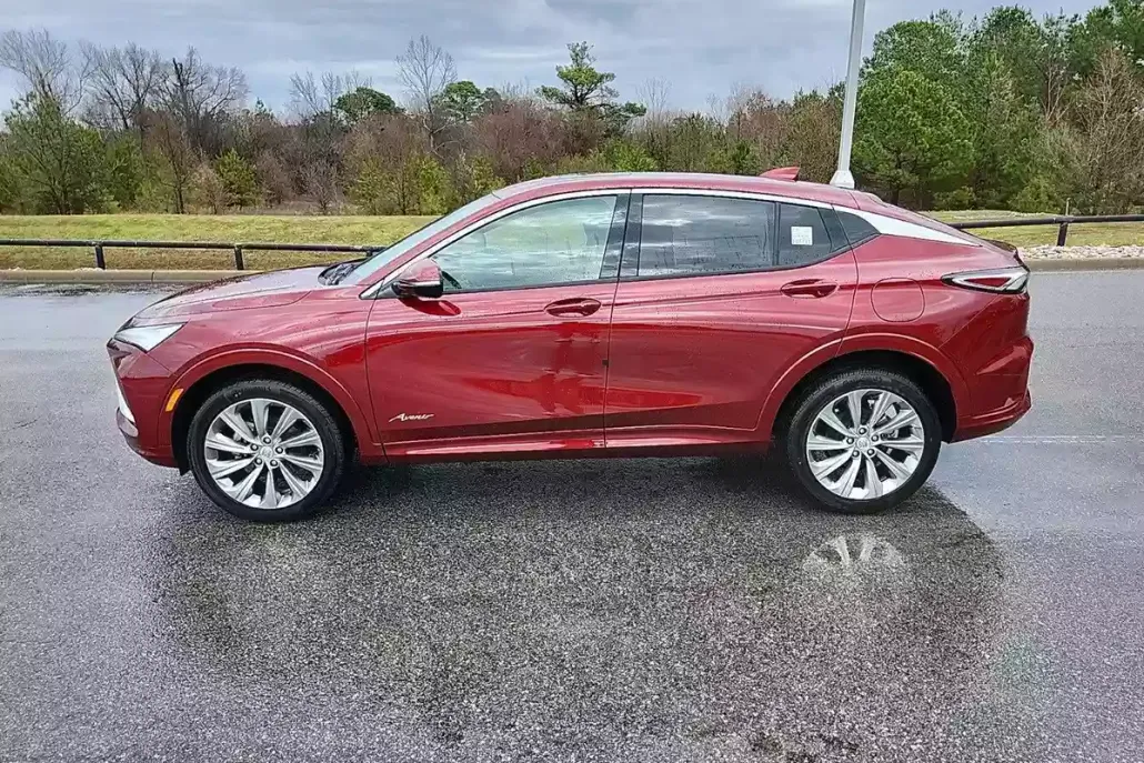 2025 Buick Envista Avenir photo 1