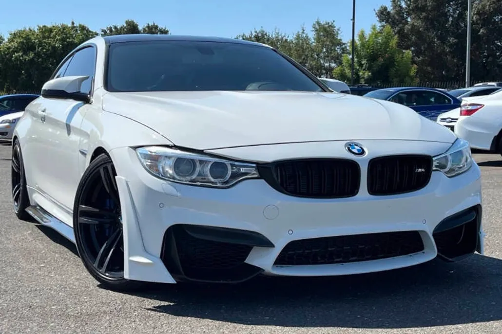 2015 Bmw M4 photo 1