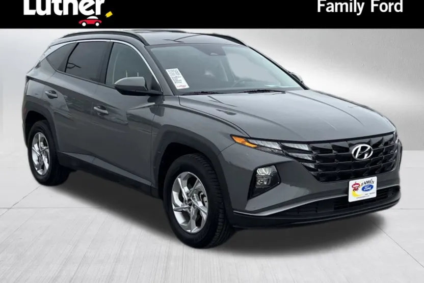 2024 Hyundai Tucson SEL photo 1