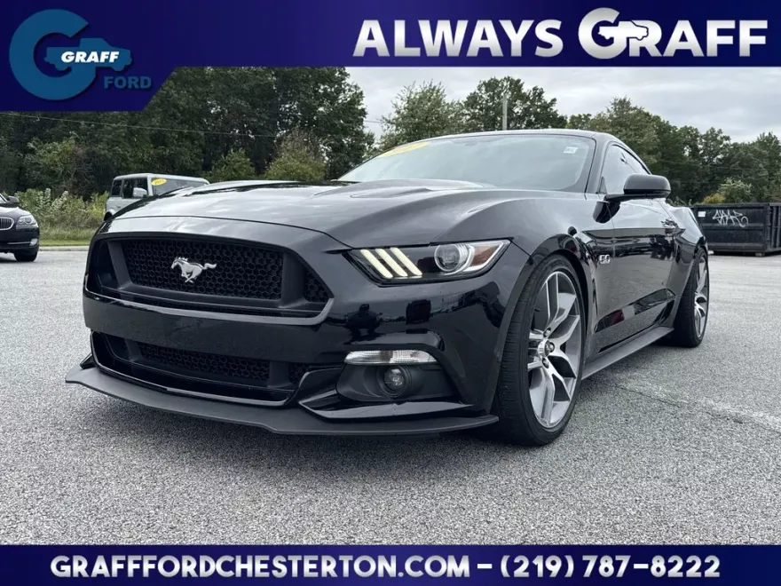 2017 Ford Mustang GT Premium photo 1