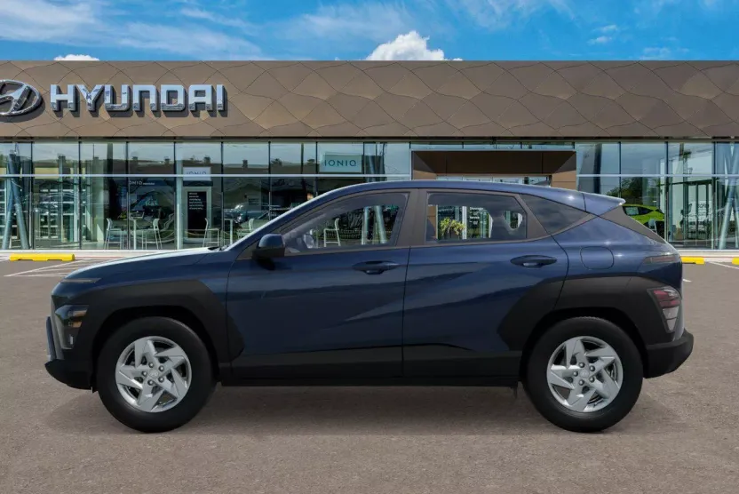 2026 Hyundai Kona SE photo 1