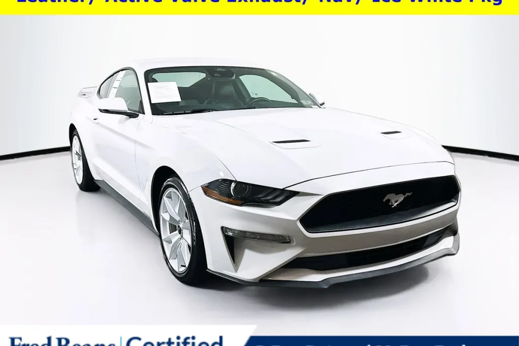 2022 Ford Mustang EcoBoost Premium photo 1