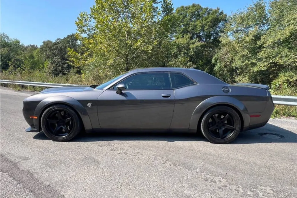 2018 Dodge Challenger SRT8 Hellcat Widebody photo 1