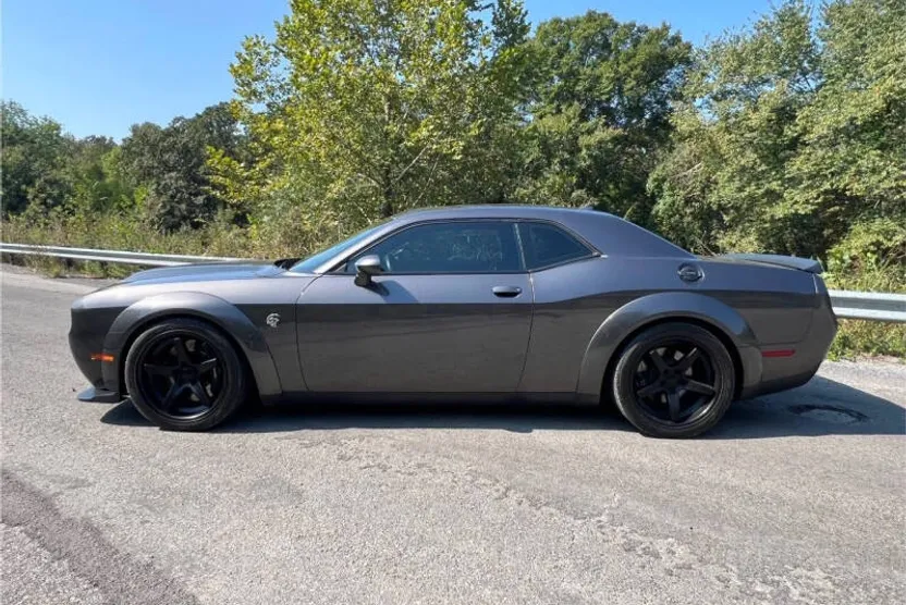 2018 Dodge Challenger SRT8 Hellcat Widebody photo 1
