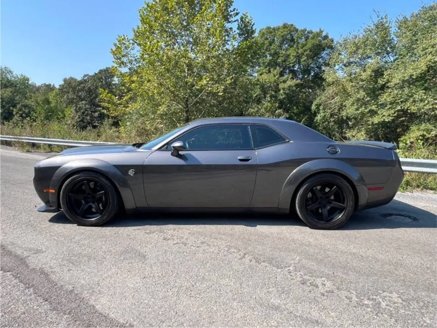 2018 Dodge Challenger SRT8 Hellcat Widebody photo 1