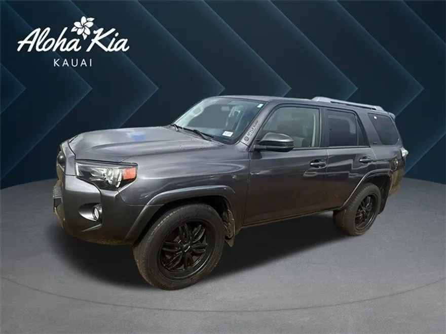 2018 Toyota 4Runner SR5 photo 1