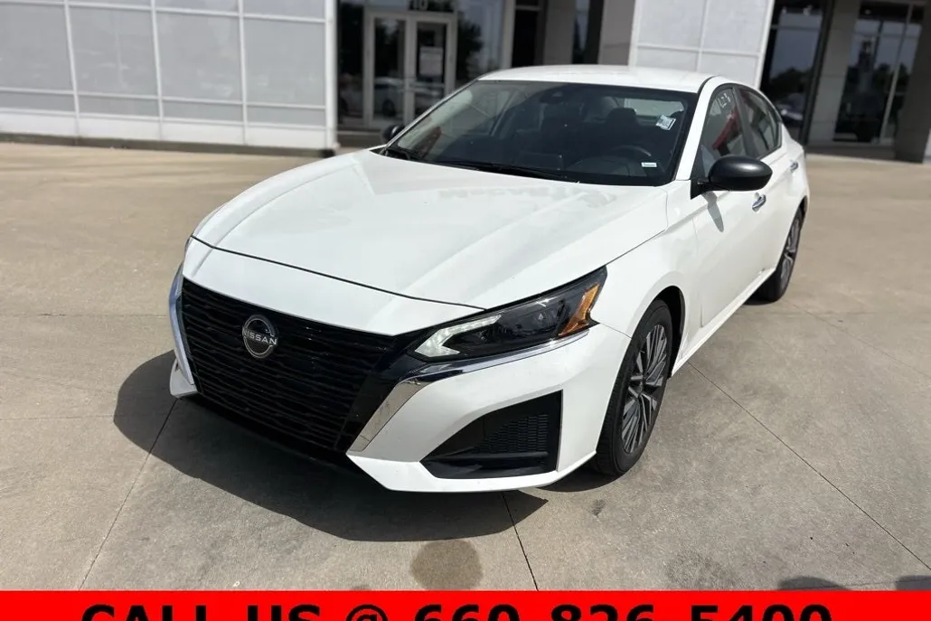 2025 Nissan Altima 2.5 SV photo 1