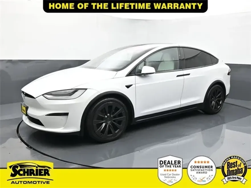 2022 Tesla Model X Plaid photo 1