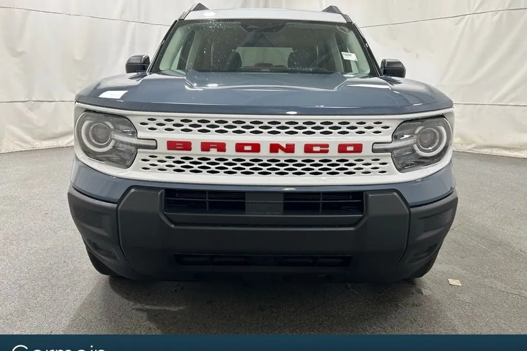 2025 Ford Bronco Sport Heritage photo 1