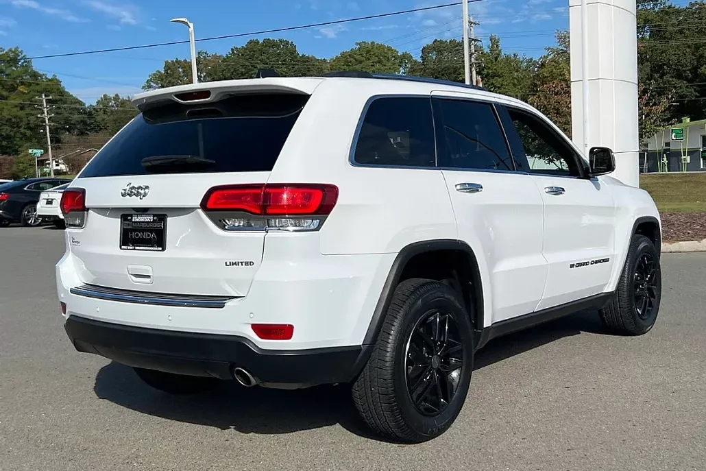 2022 Jeep Cherokee Limited X photo 1