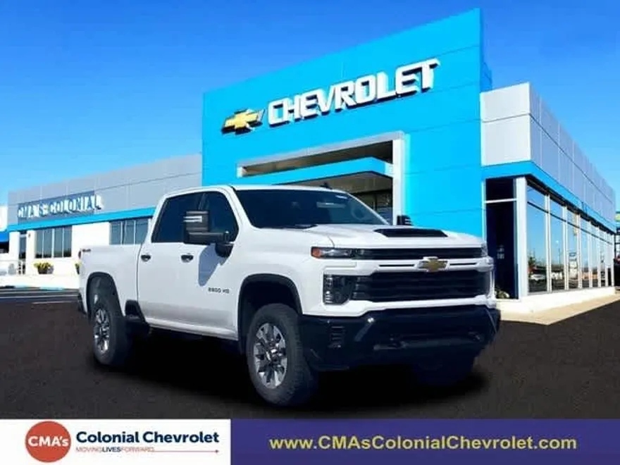 2026 Chevrolet Silverado 2500HD Custom photo 1