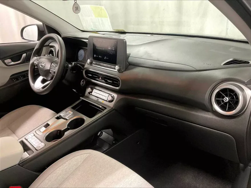 2023 Hyundai Kona Electric SE photo 15