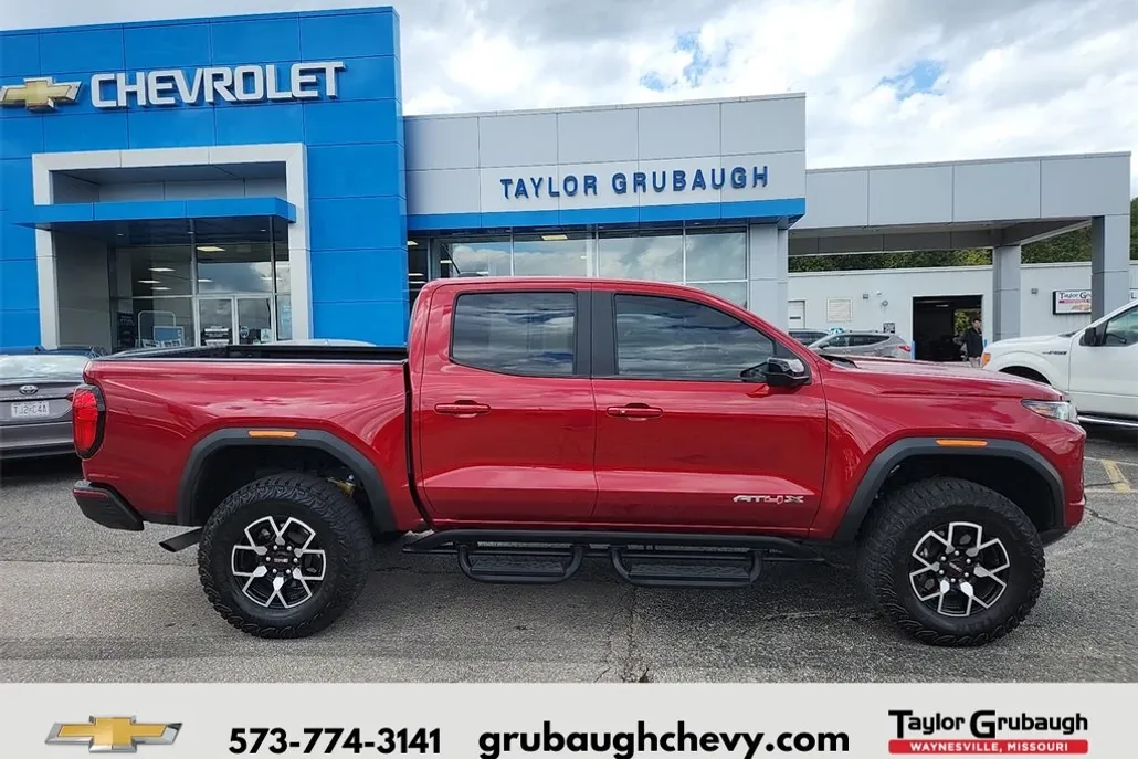 2024 Gmc Canyon AT4X photo 1
