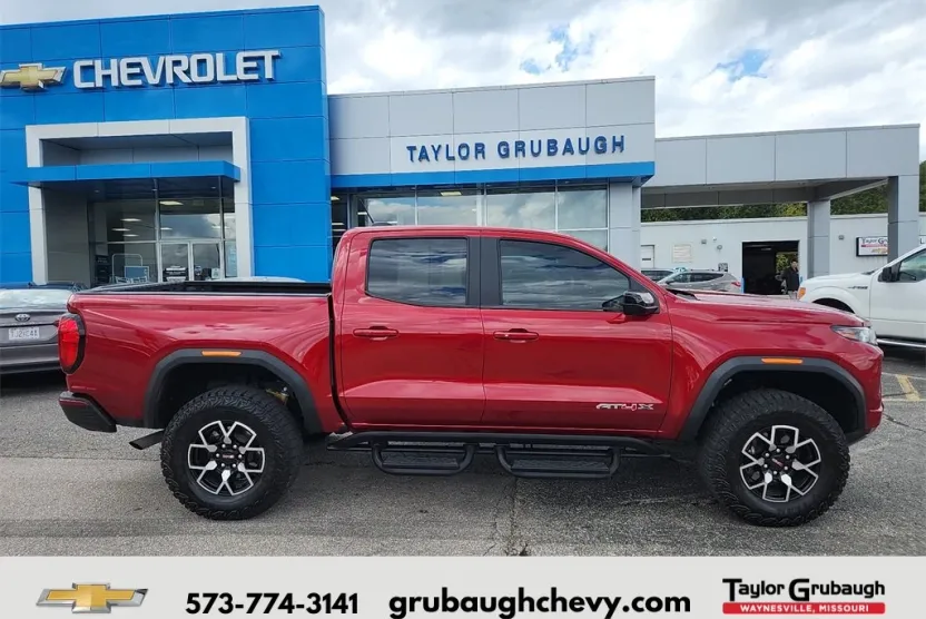 2024 Gmc Canyon AT4X photo 1