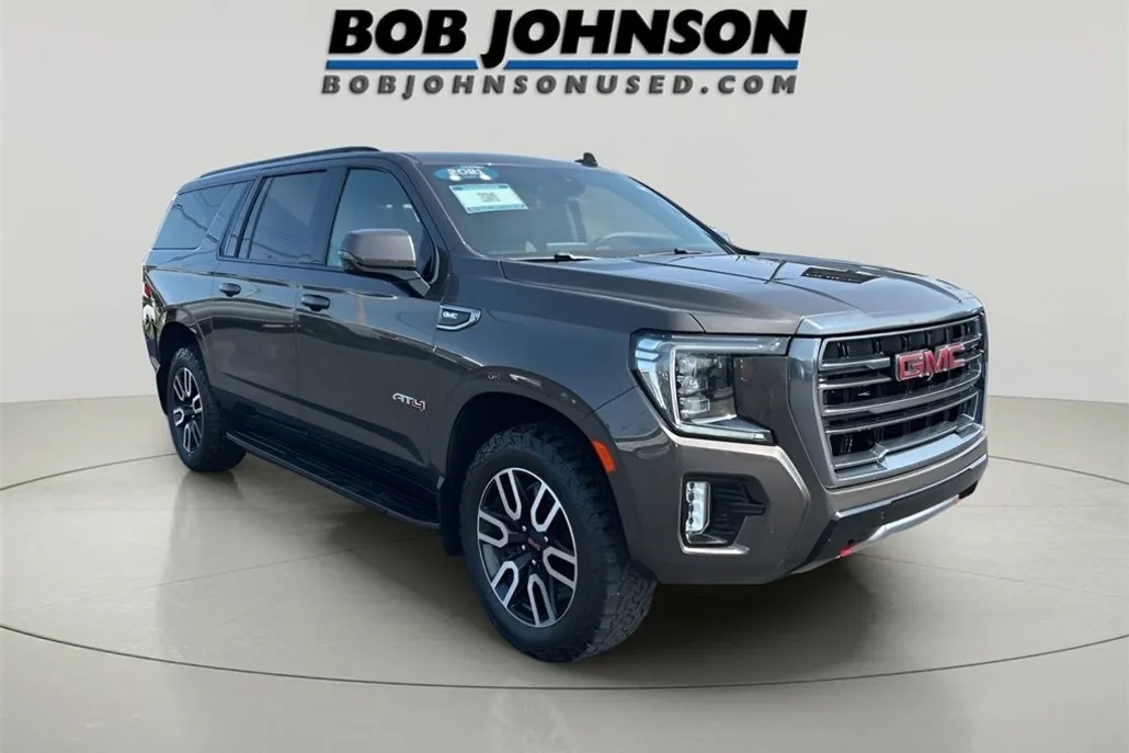 2021 Gmc Yukon XL AT4 photo 1