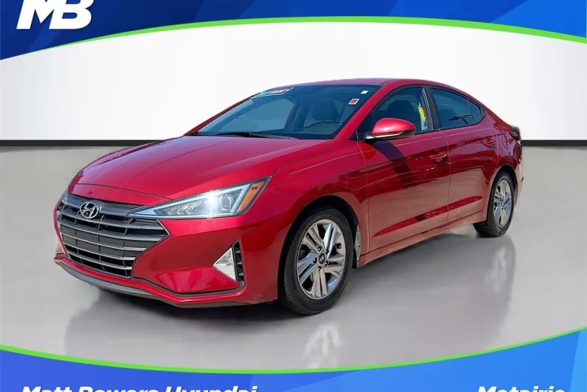 2020 Hyundai Elantra SEL photo 1