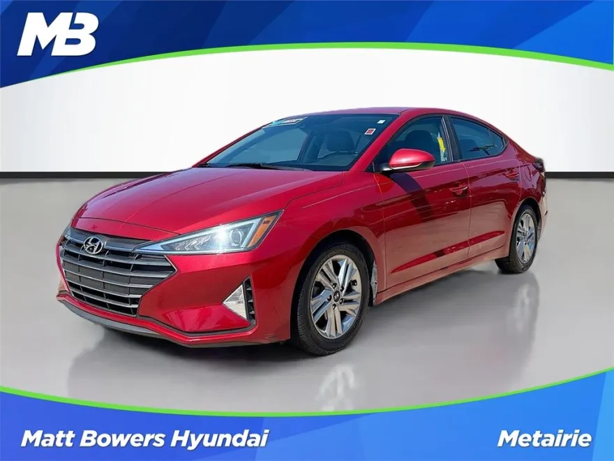 2020 Hyundai Elantra SEL photo 1