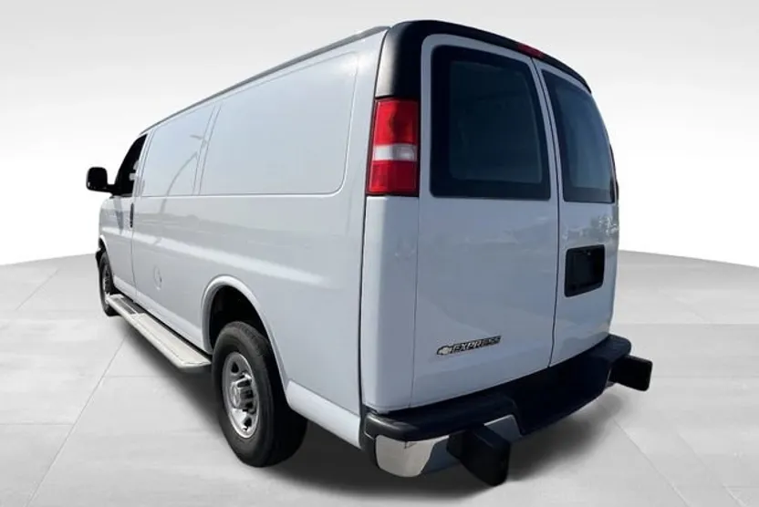 2023 Chevrolet Express Cargo 2500 Van photo 1