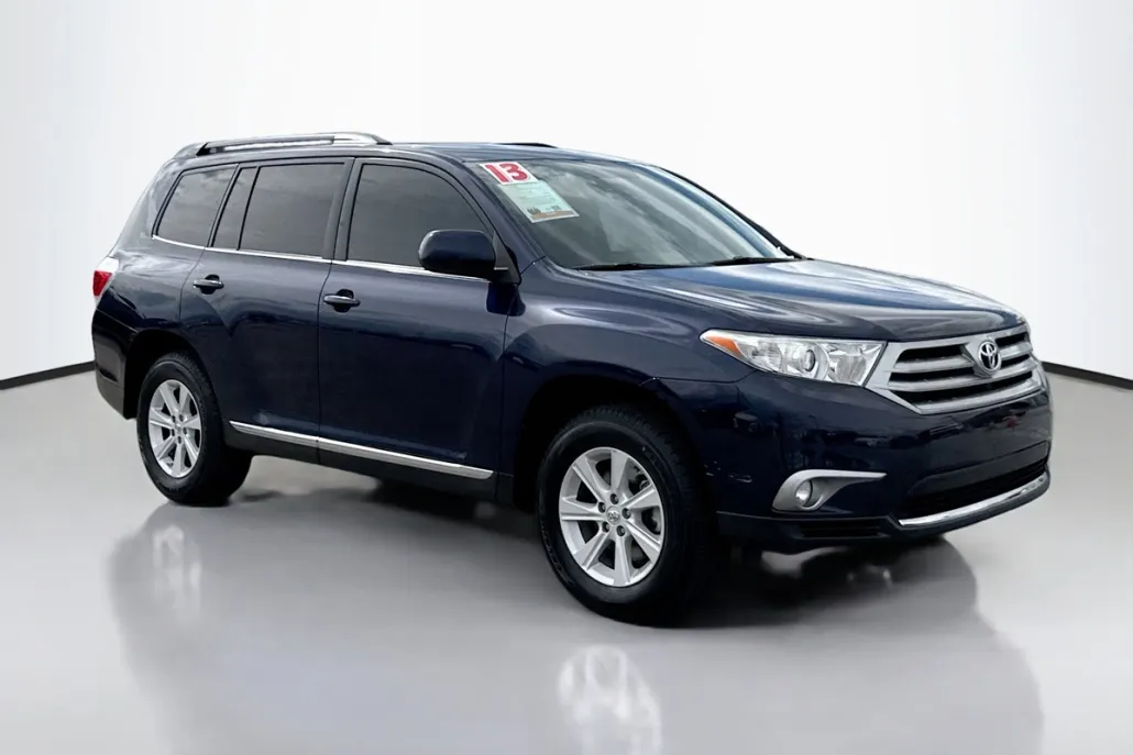 2013 Toyota Highlander SE photo 1