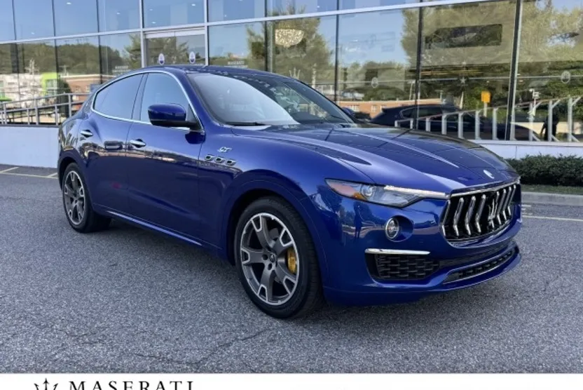2022 Maserati Levante GT photo 1
