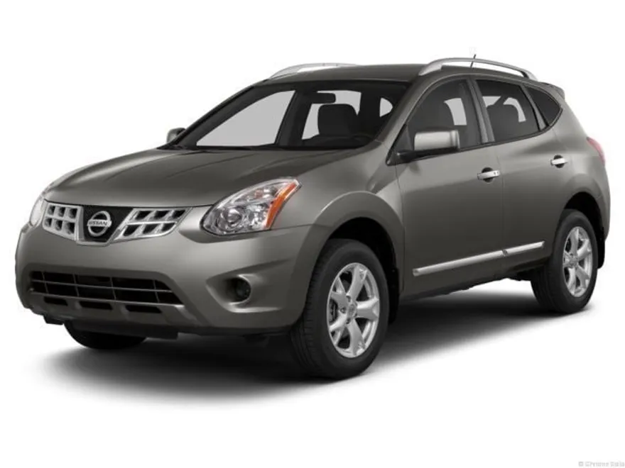 2015 Nissan Rogue Select S photo 1