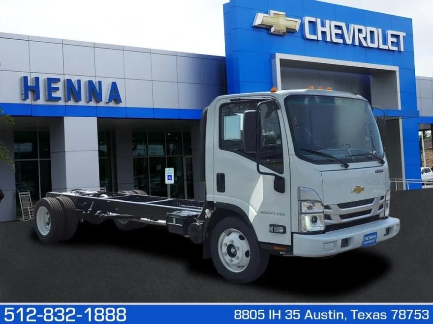 2024 Chevrolet Silverado 4500HD Base photo 1