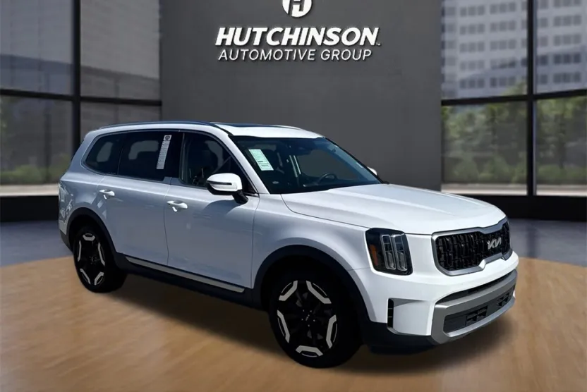 2023 Kia Telluride EX photo 1