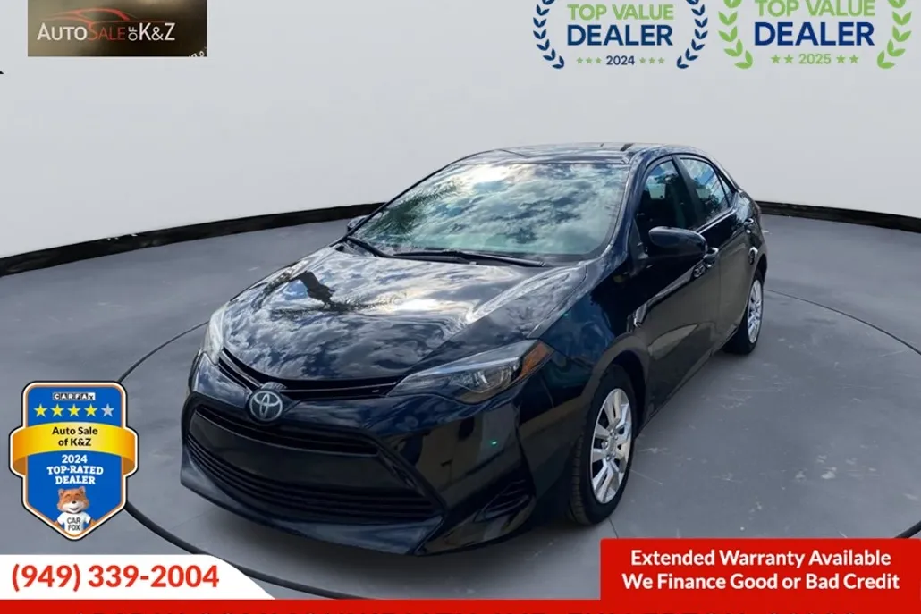 2018 Toyota Corolla LE photo 1