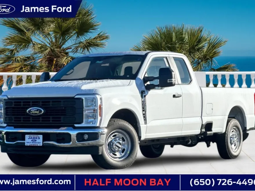 2025 Ford F-250 XL photo 1