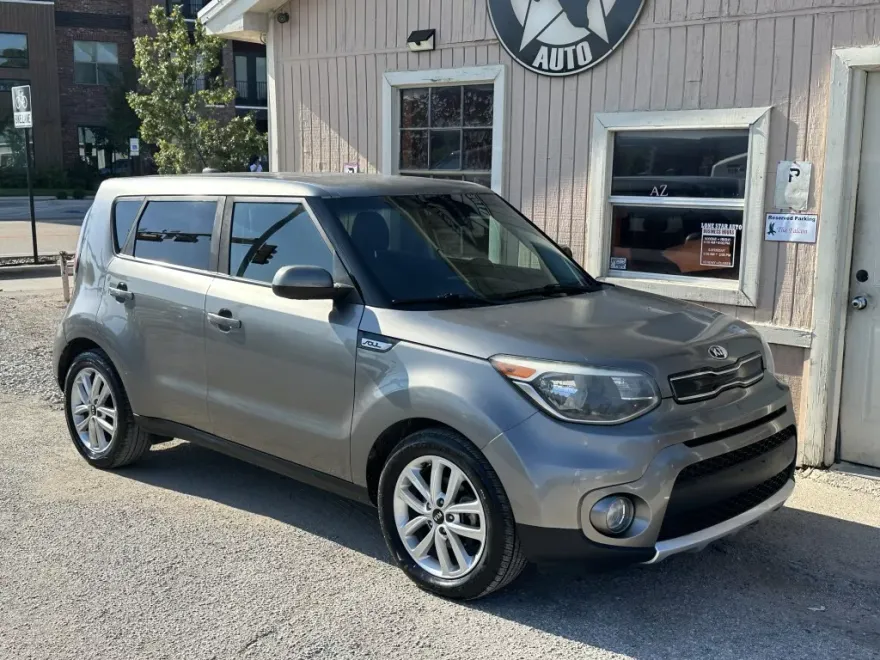 2018 Kia Soul Plus photo 1
