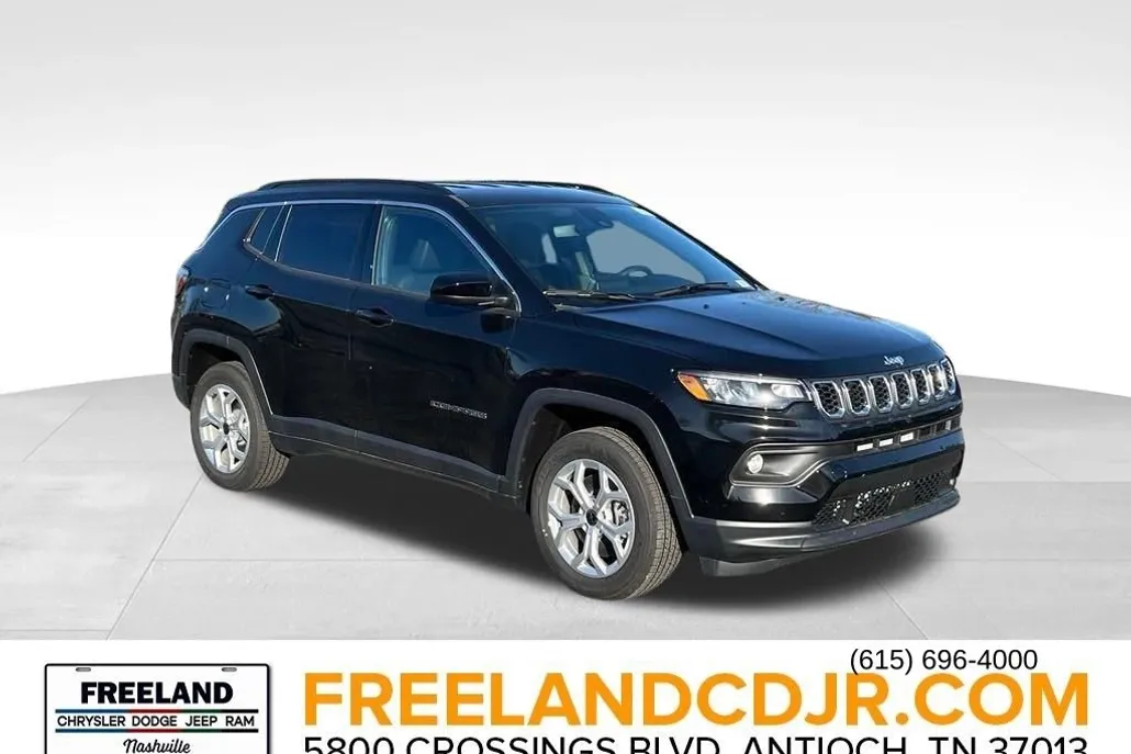 2025 Jeep Compass Latitude photo 1
