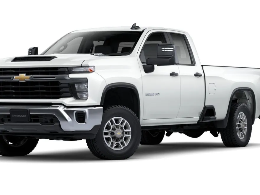 2025 Chevrolet Silverado 2500HD photo 1