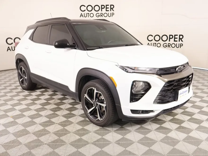2023 Chevrolet Trailblazer RS photo 1