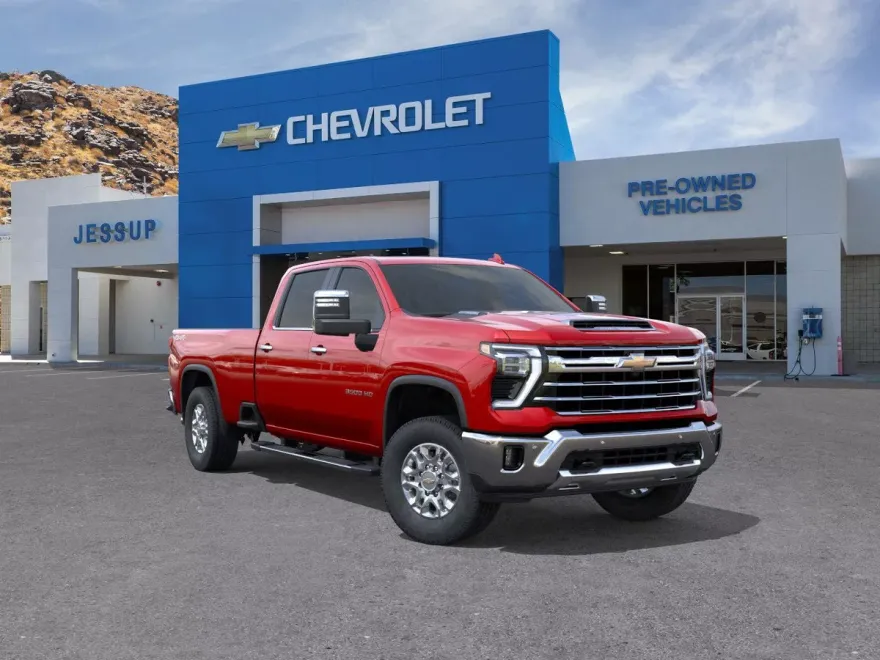 2026 Chevrolet Silverado 3500HD LTZ photo 1
