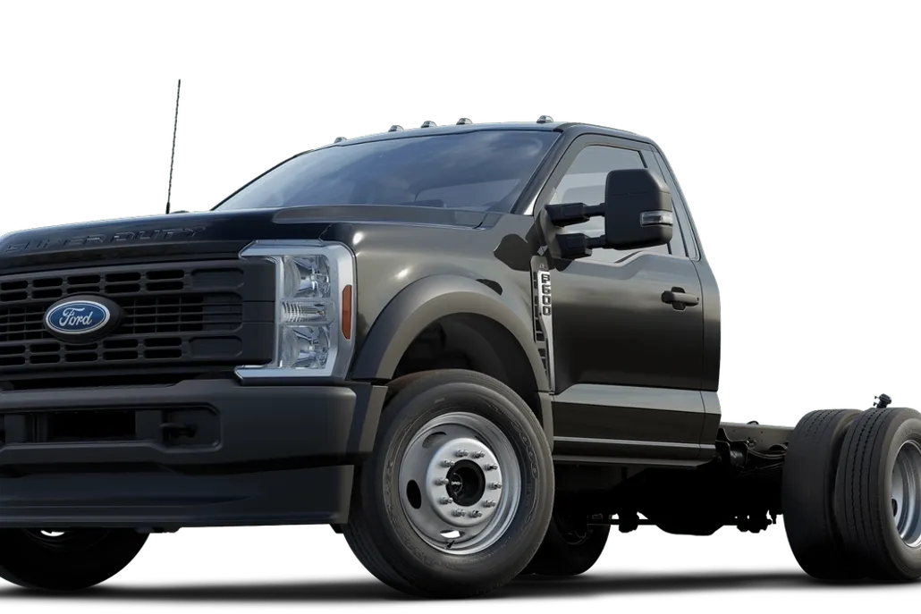 2025 Ford F-600 photo 21