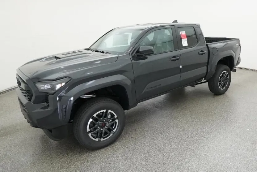 2025 Toyota Tacoma TRD Sport photo 1