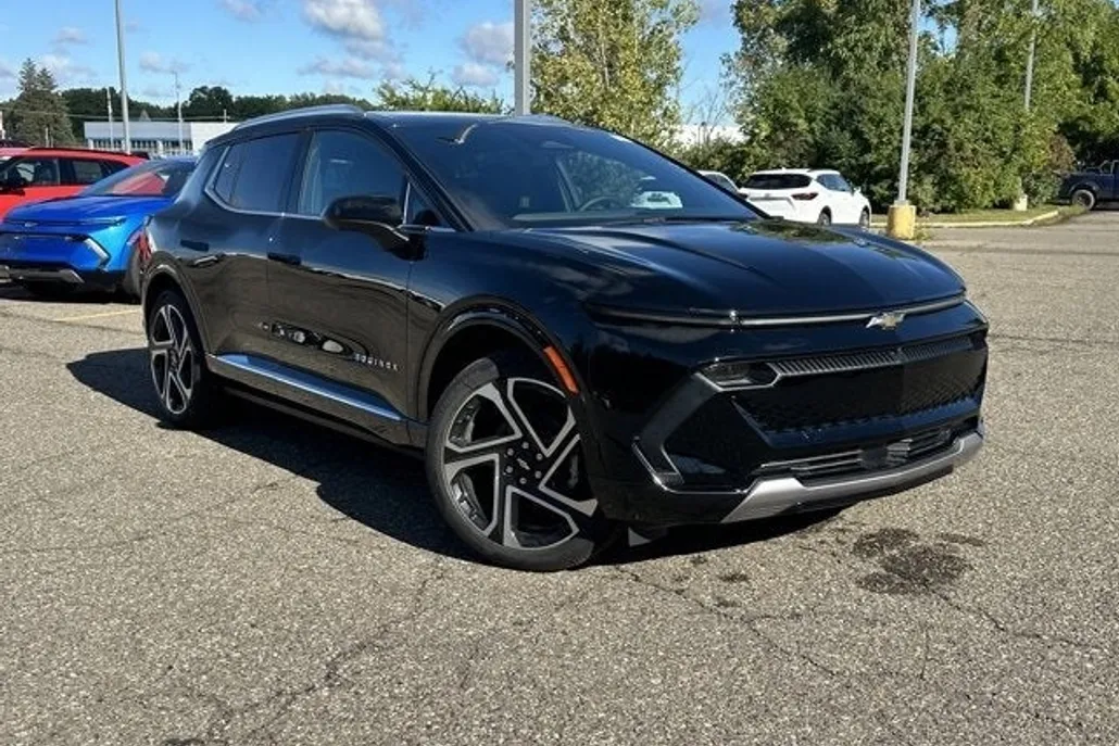 2025 Chevrolet Equinox EV 1LT photo 1