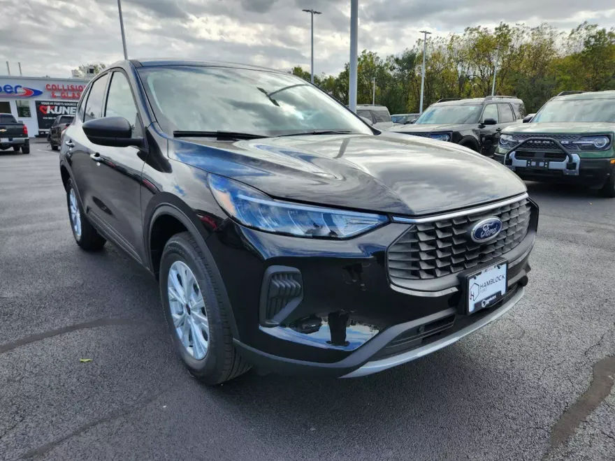 2026 Ford Escape Active photo 1
