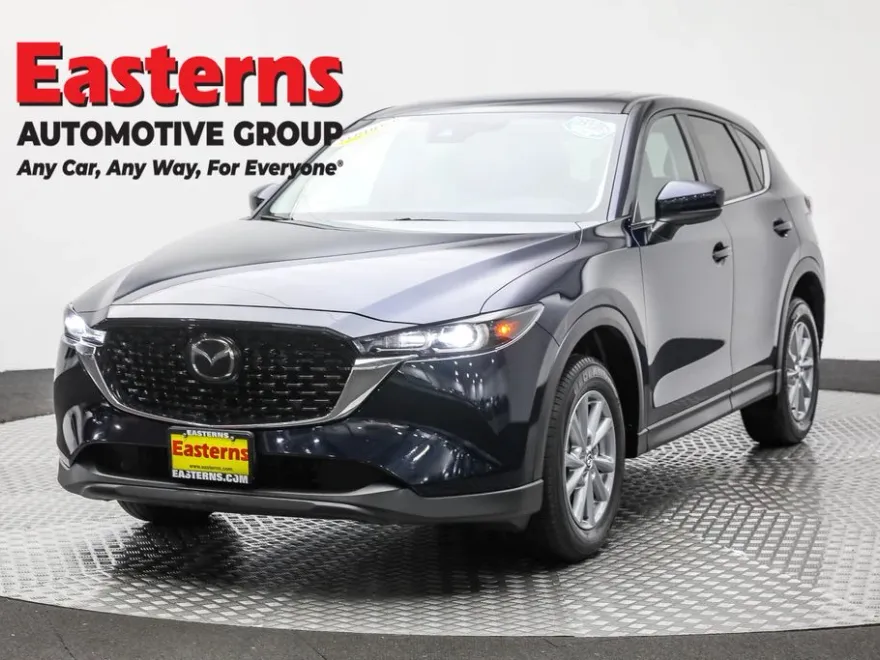 2023 Mazda CX-5 2.5 S Preferred photo 1