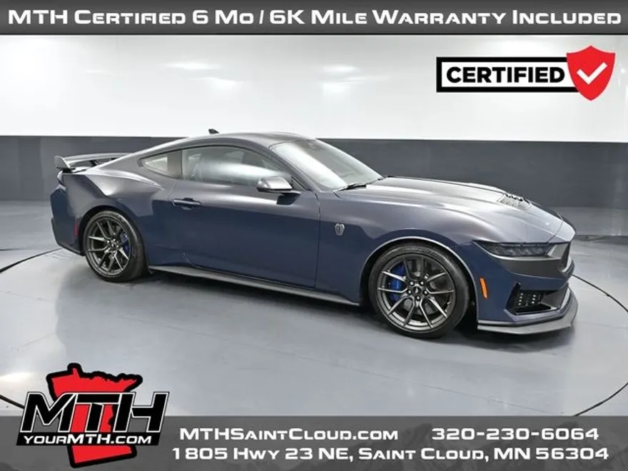 2024 Ford Mustang Dark Horse photo 1