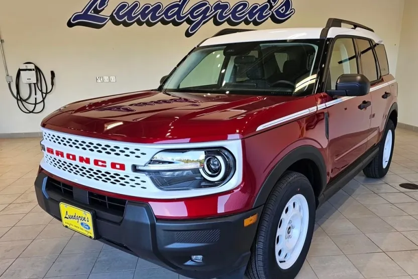 2025 Ford Bronco Sport Heritage photo 1