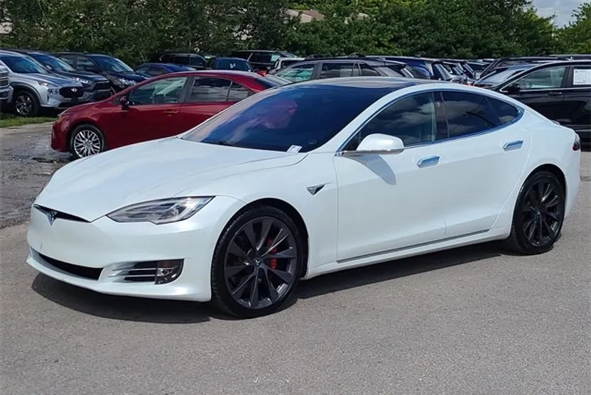 2019 Tesla Model S 100D photo 1