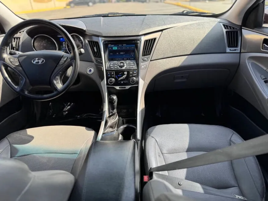 2014 Hyundai Sonata Hybrid Limited photo 1