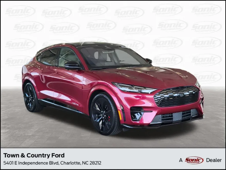 2025 Ford Mustang Mach-E Premium photo 1